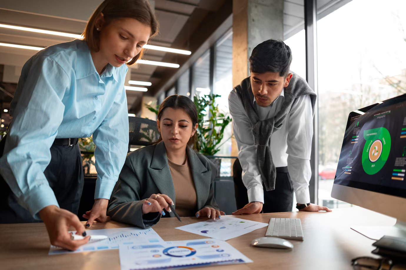 Improve your customers’ journey and find solutions faster
